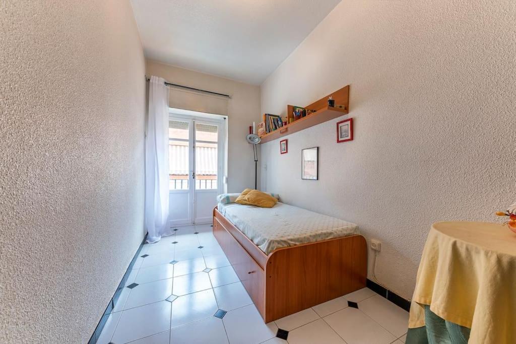 Ferienwohnung Piso En Pueblo Cerca De La Costa Elda Exterior foto