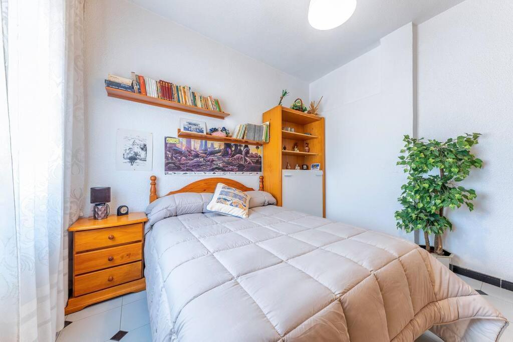 Ferienwohnung Piso En Pueblo Cerca De La Costa Elda Exterior foto